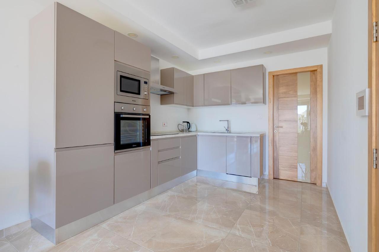 Modern 1Br Apartment In Central St Julian'S St. Julian's Exterior foto